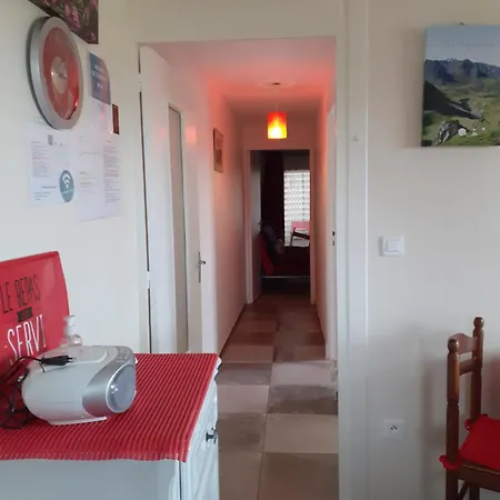 Apartmán Au Pied De La Montagne Avec Tous Commerces Arette